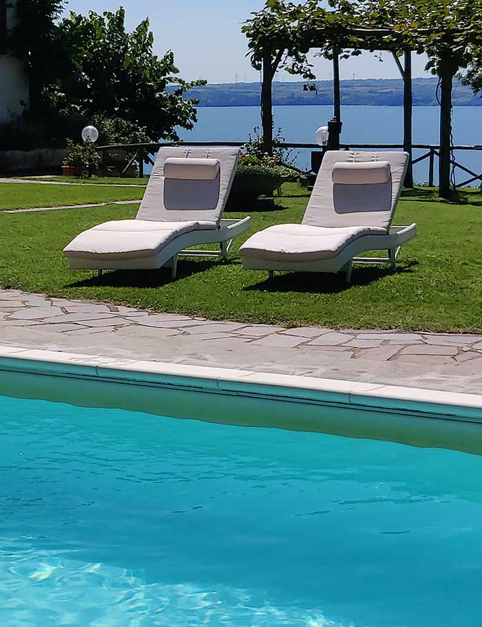 farmhouse bolsena lake swimmingpool